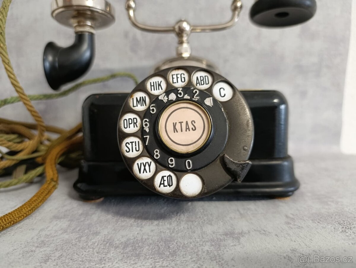 Velmi starý těžký dánský kovový telefon KTAS D08 - 3