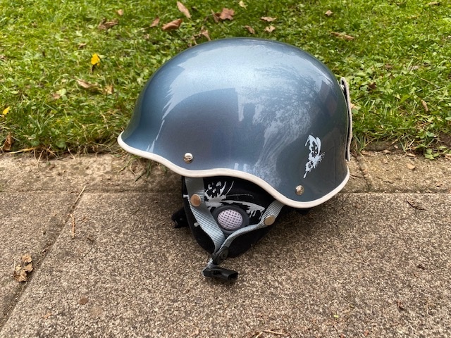 LYŽAŘSKÁ HELMA + BRÝLE - 3