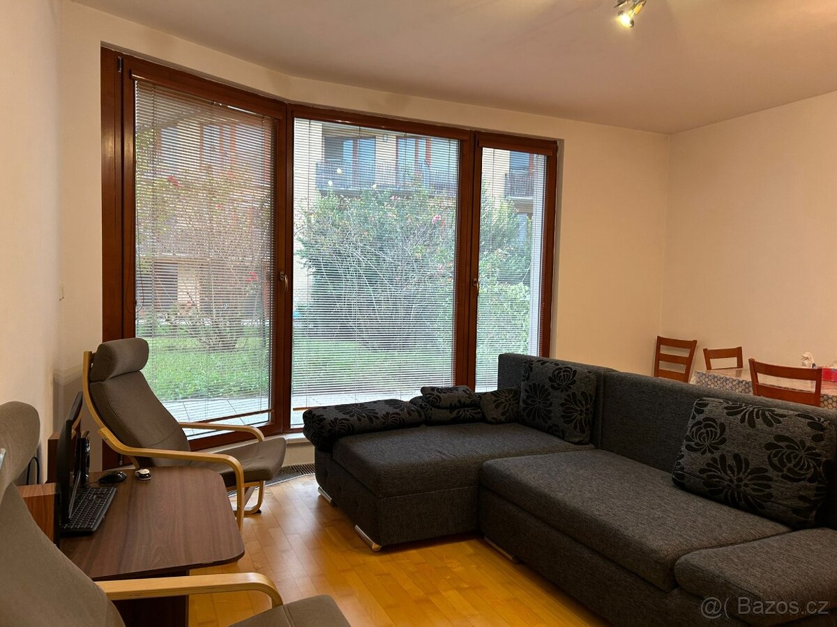 Pronájem bytu 2+kk 56 m² Nad Dalejským údolím, Praha - Stodů - 3