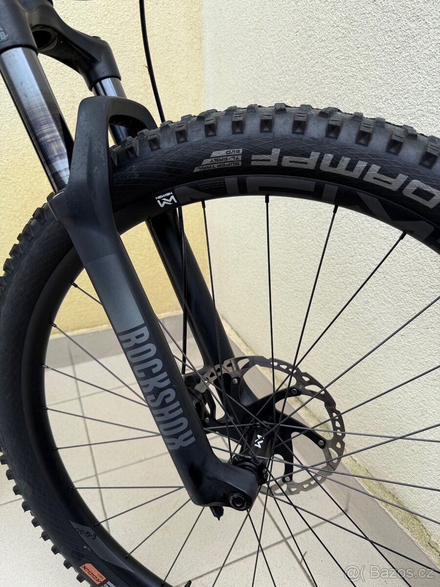 Prodám e-kolo Cube STEREO - 3