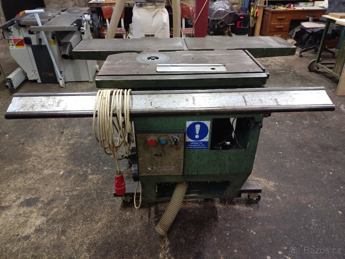 Pětioperační centrum Robland - 3