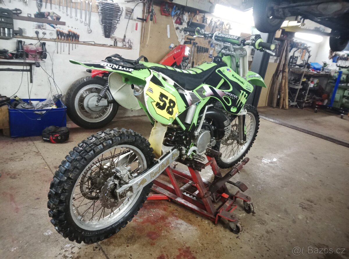 Kawasaki kx250 - 3