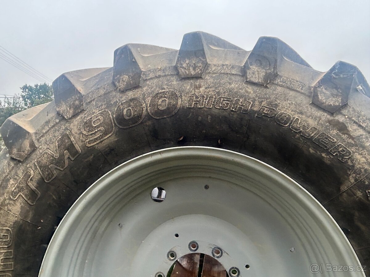 Prodám 2 kompletní kola Trelleborg TM900HP 710/75R42 - 3