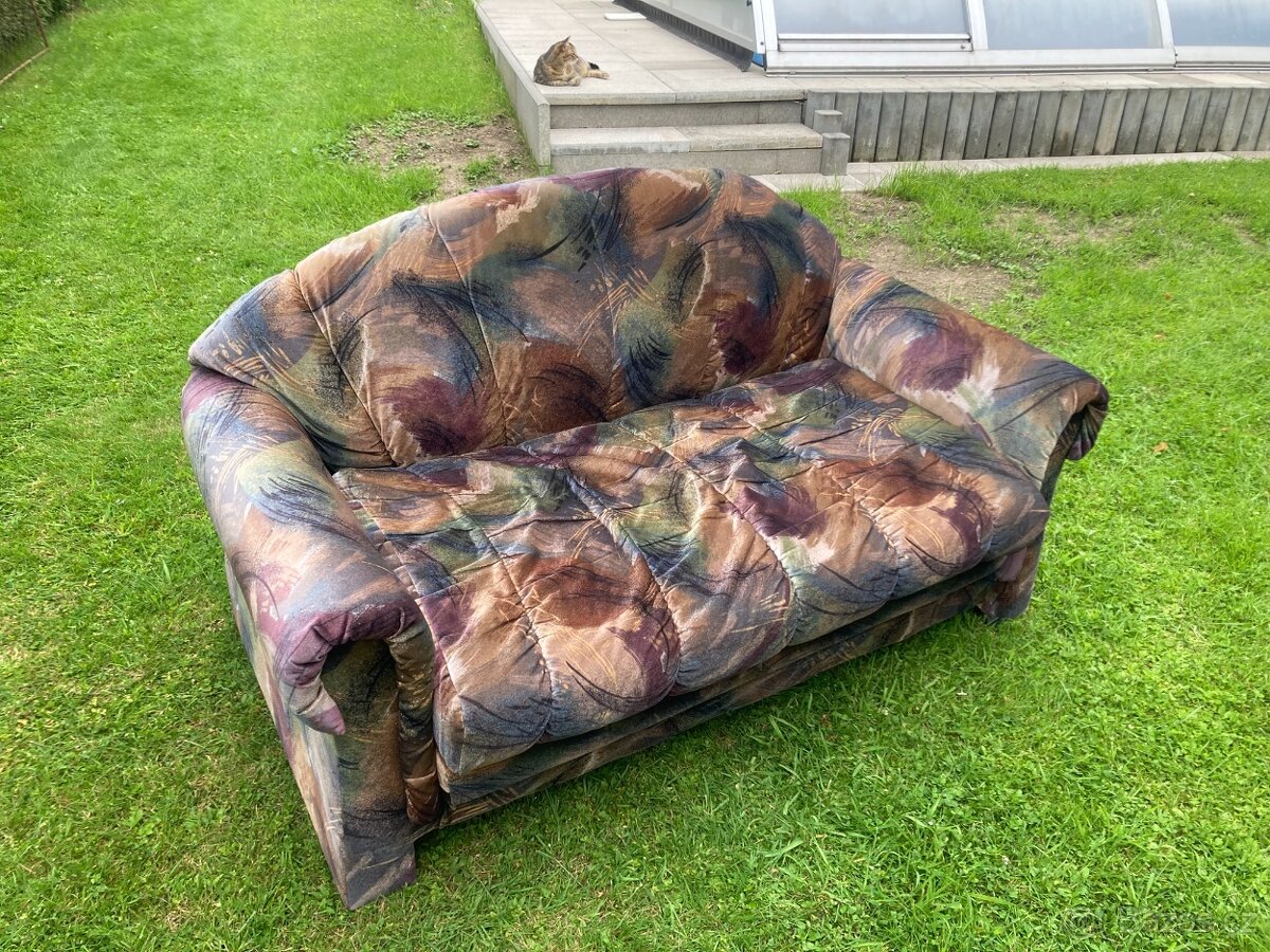 Rozkládací gauč na příležitostné spaní - 3