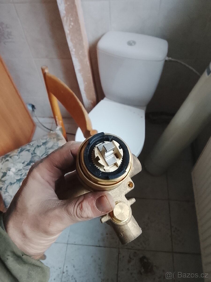 Podomítkové těleso Hansa DN15 - 3