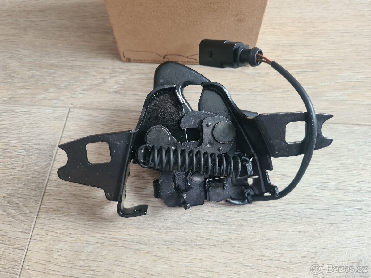 NOVÝ Zámek kapoty Octavia 1 - ORIGINÁL - 3