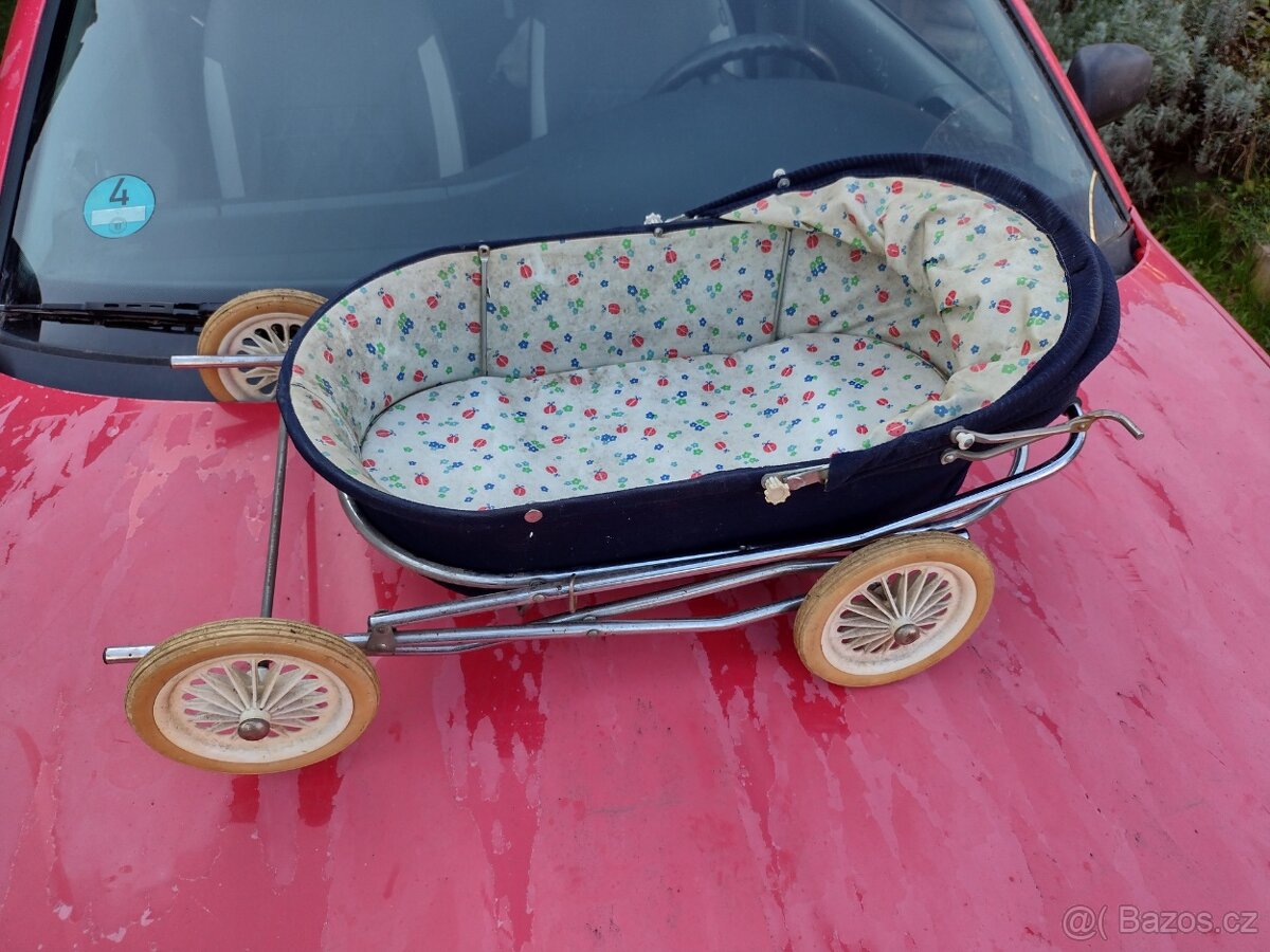 Kočárek pro panenky - 3