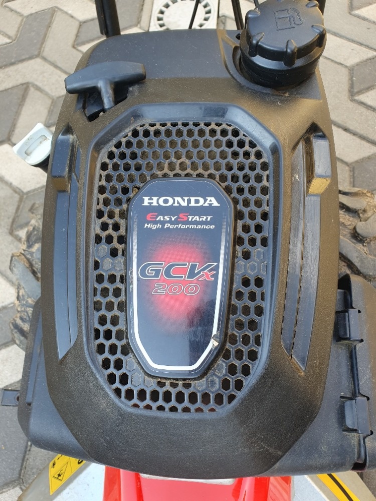 Sekačka s pojezdem - 3