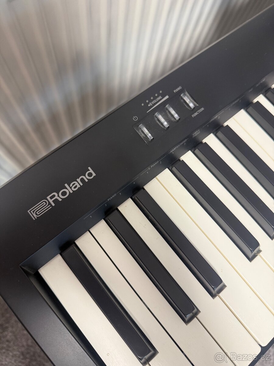Přenosné digitální stage piano - 3
