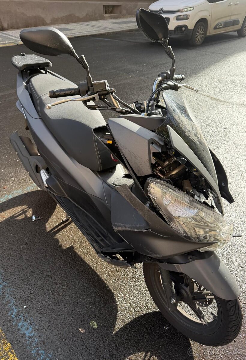 Honda PCX 125 r.v 2016 kód JF57 - 3