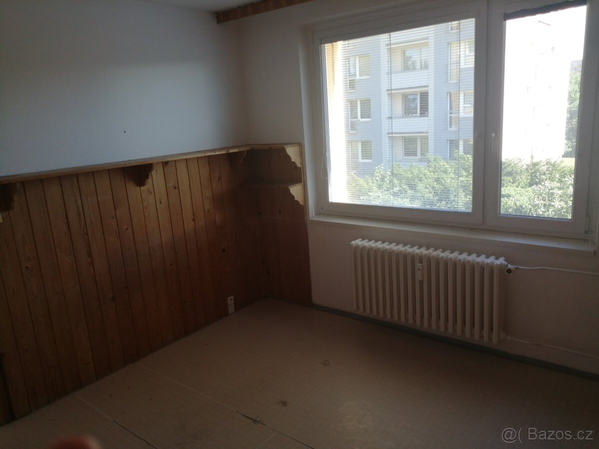 Prodej 3+1 Bystrc, ul. Kuršova, 75 m2, lodžie, šatna - 3