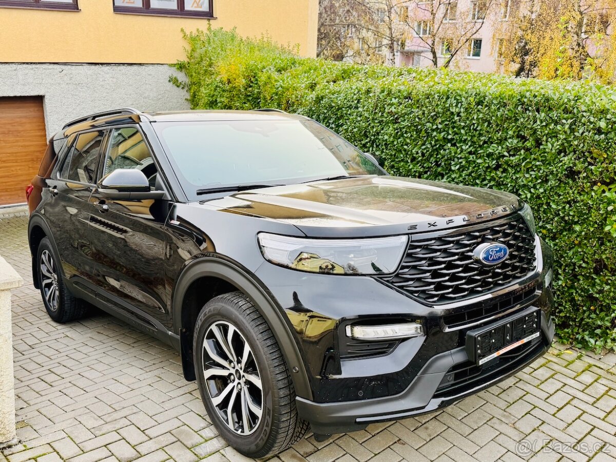 FORD EXPLORER 3.0 V6 457PS 7-míst Hybrid ST-LINE ČR 2022 - 3