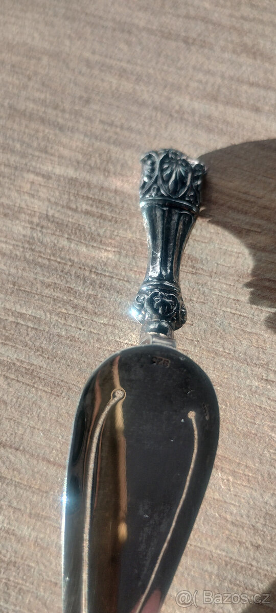 stříbrná starožitná lžíce - 3