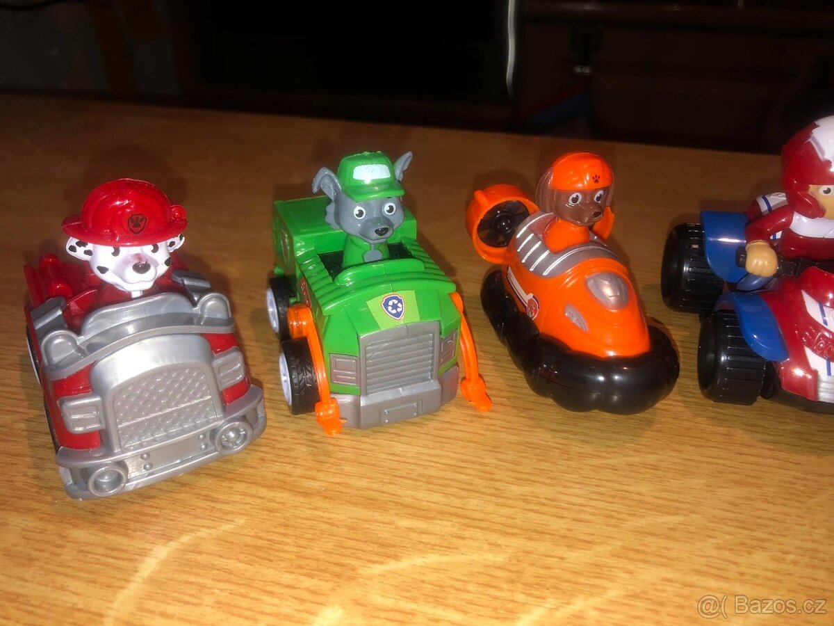 Sada pohyblivých figurek se setrvačníkem Tlapkova patrola - 3