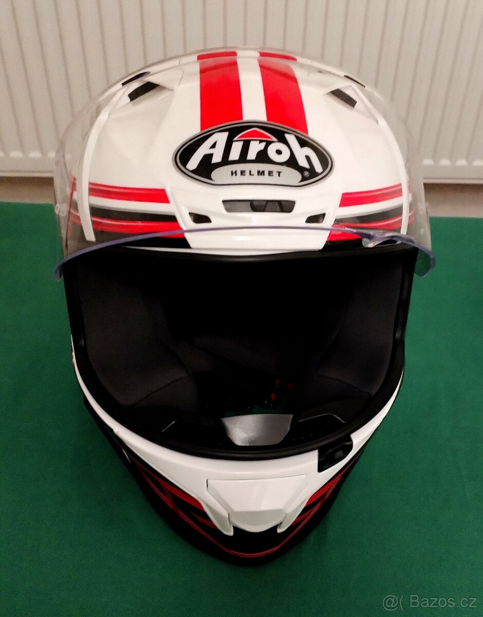 Integrální helma Airoh. - 3
