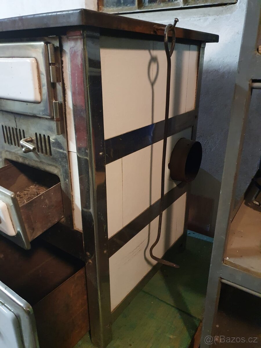 uhelný kachlový sporák Vamberk - 3