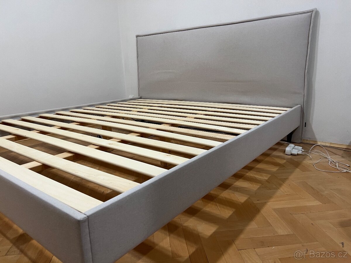 Manželská postel 180x200 - 3