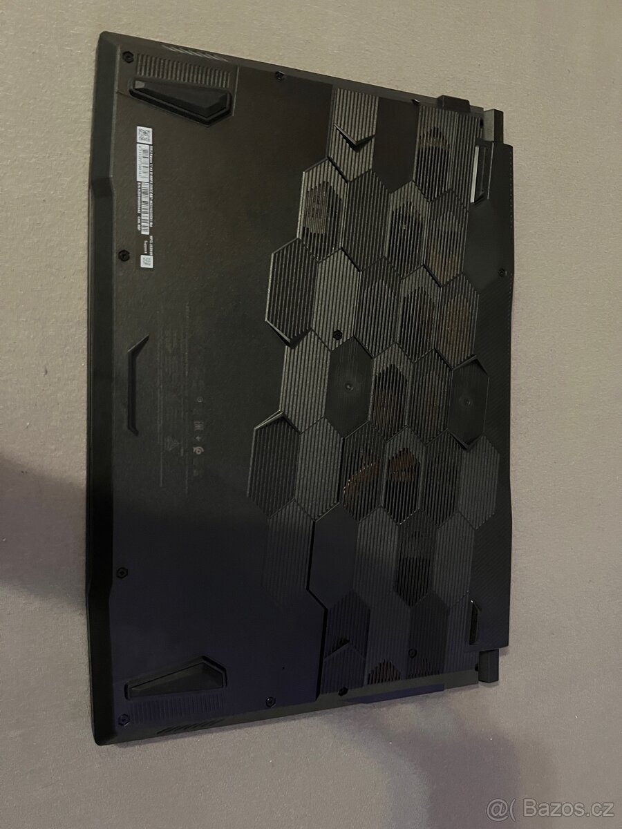 Herní notebook MSI Katana 17 HX (v záruce) - 3