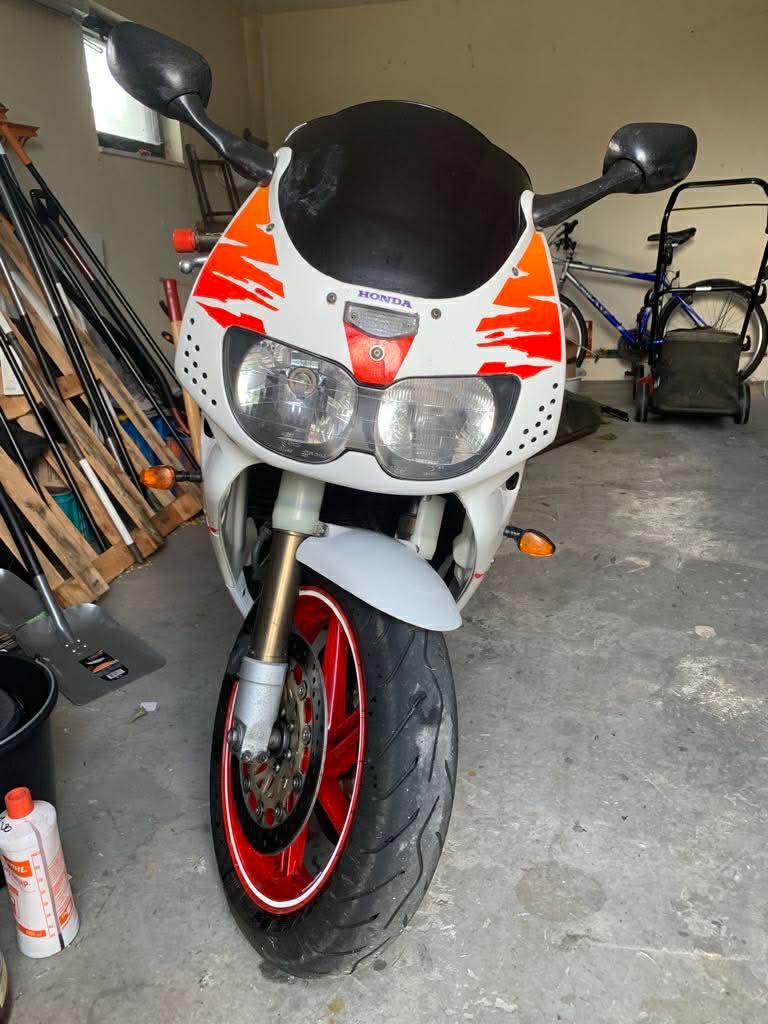 HONDA CBR 900 RR - 3