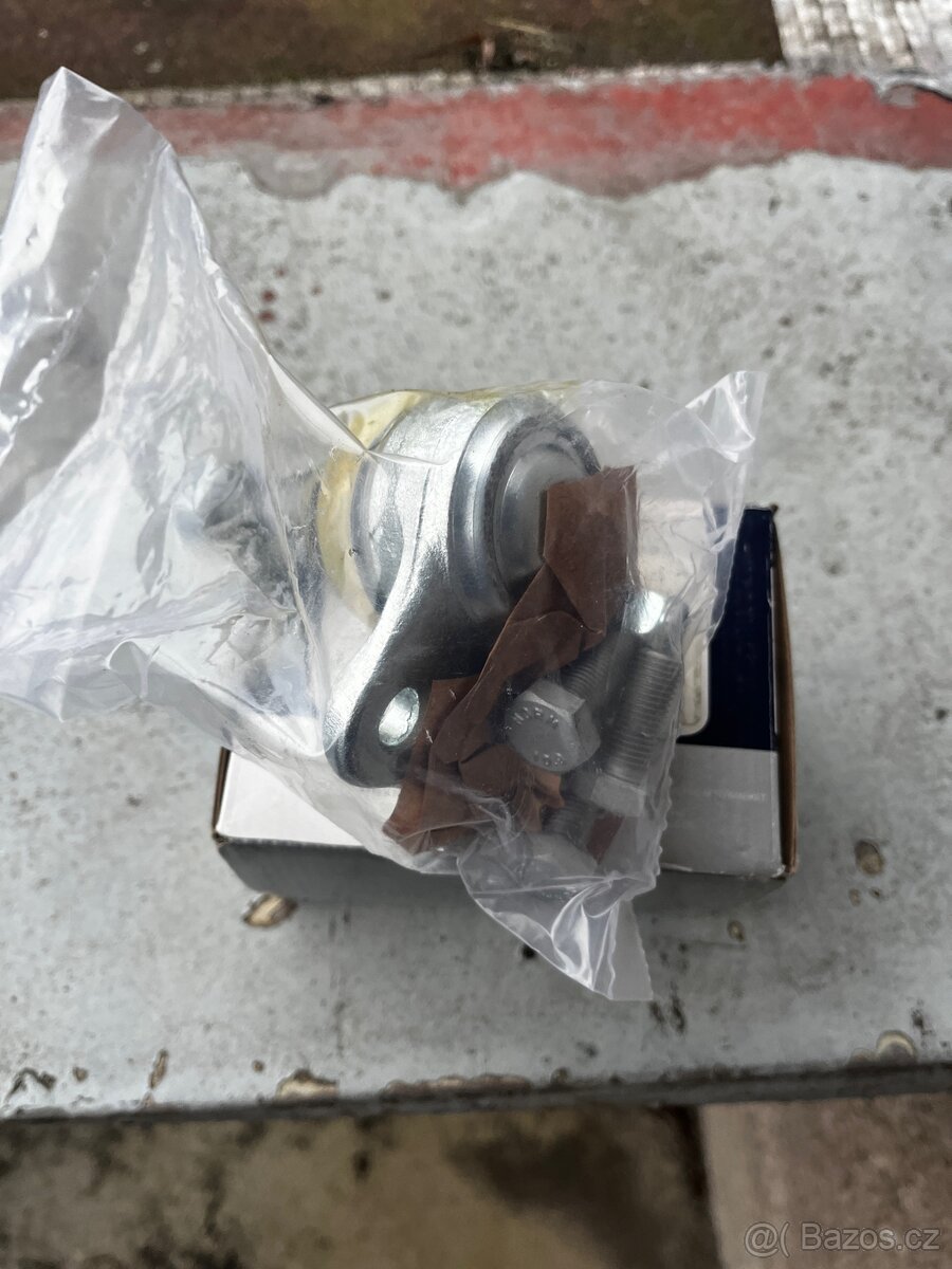 Čep ramene řízení Ford / Volvo - 3