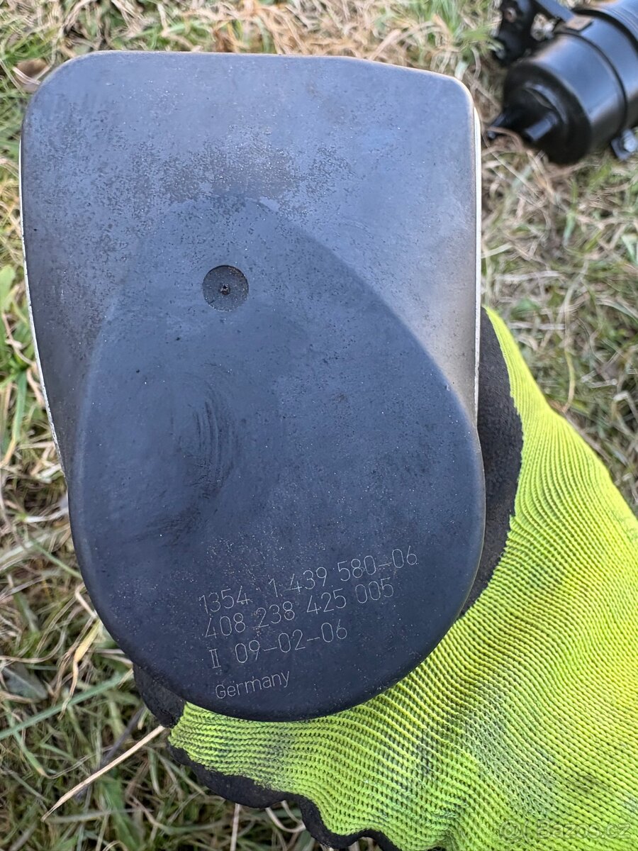 Škrtící klapka BMW N46b20 - 3