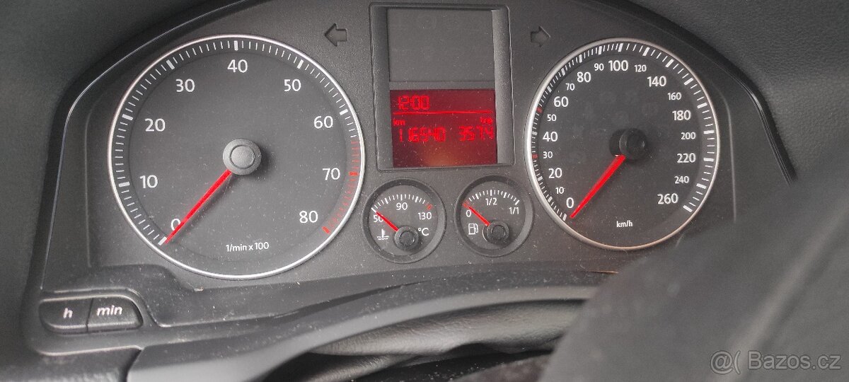 VW Golf 2009, tažné, LPG i na splátky - 3
