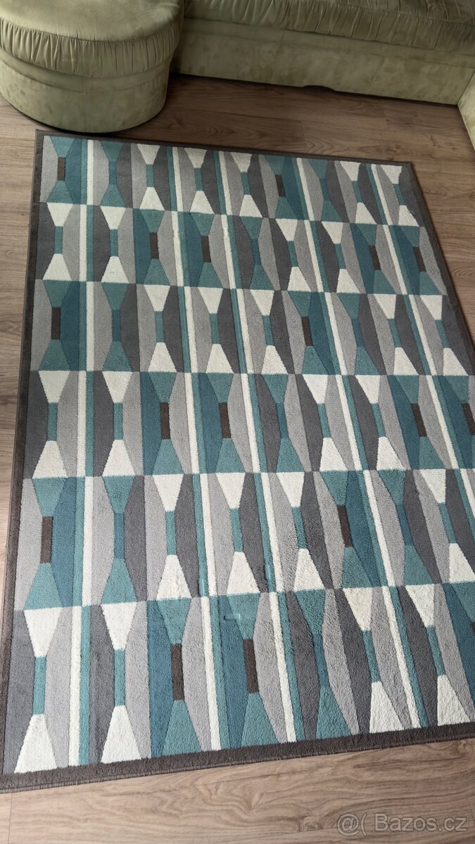 Koberec - 3