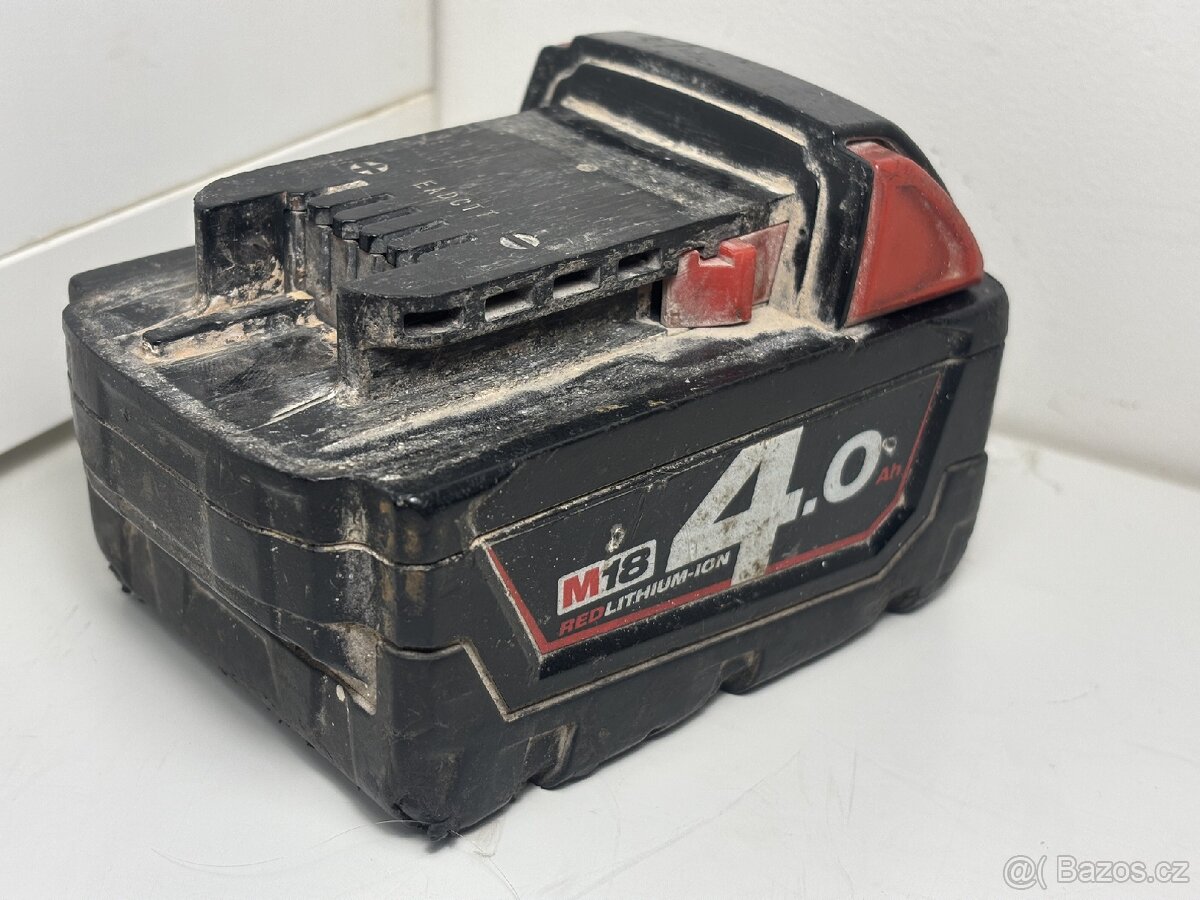 Baterie Milwaukee 4Ah M18B4 Red Lithium - 3
