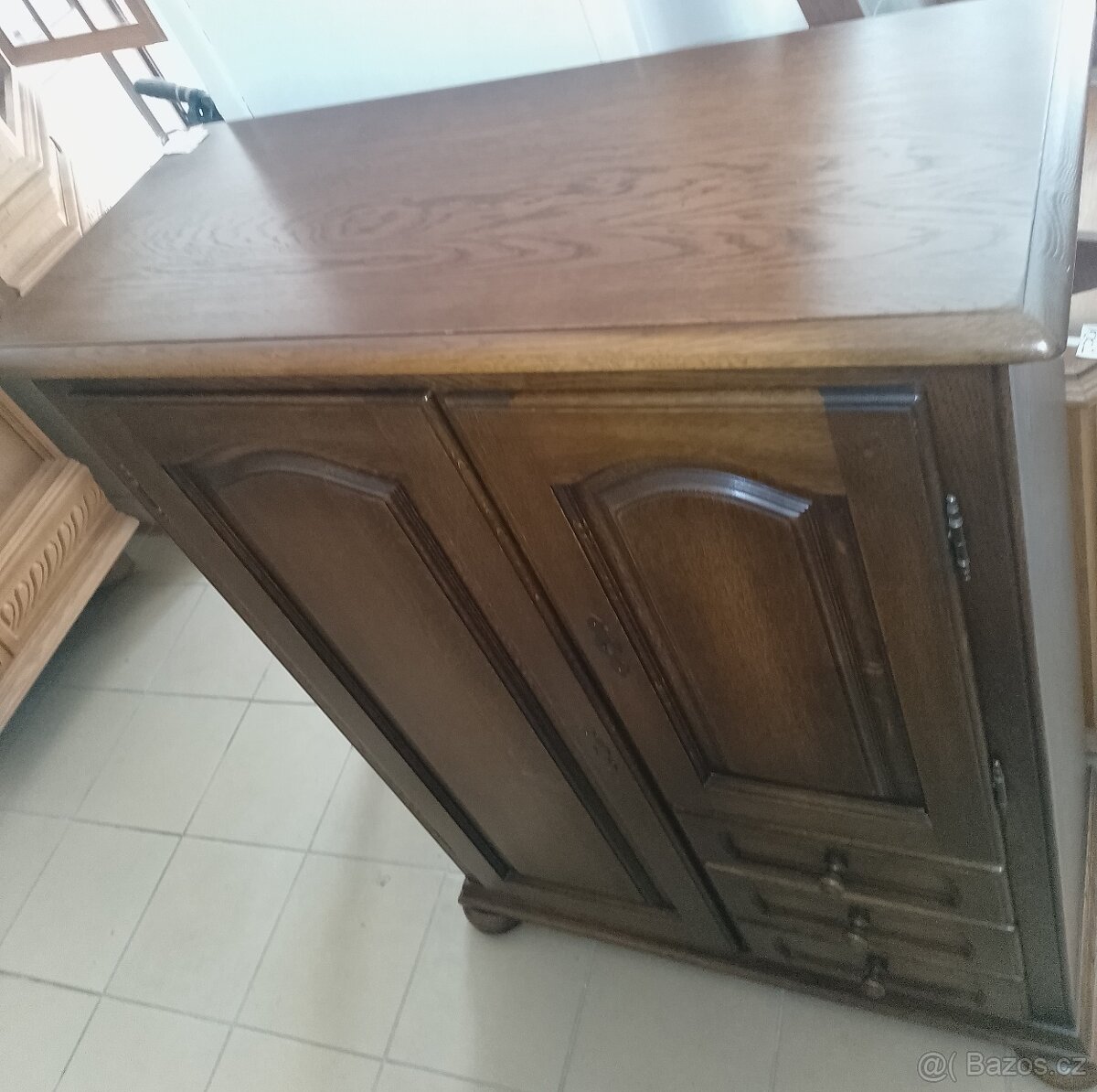 Dubová vysoká komoda - 3