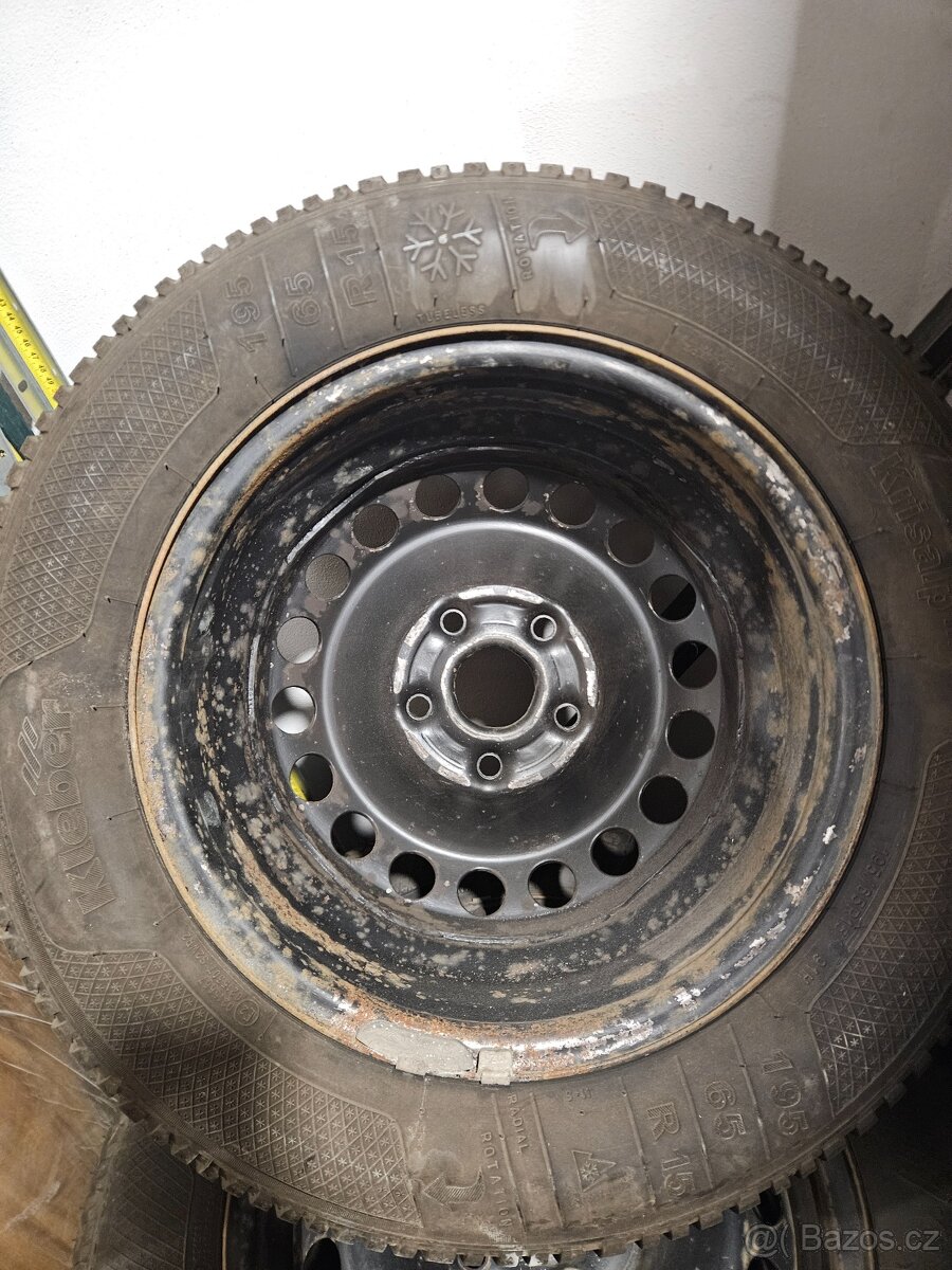 Zimni sada z Oct2 195/65 R15 - 3