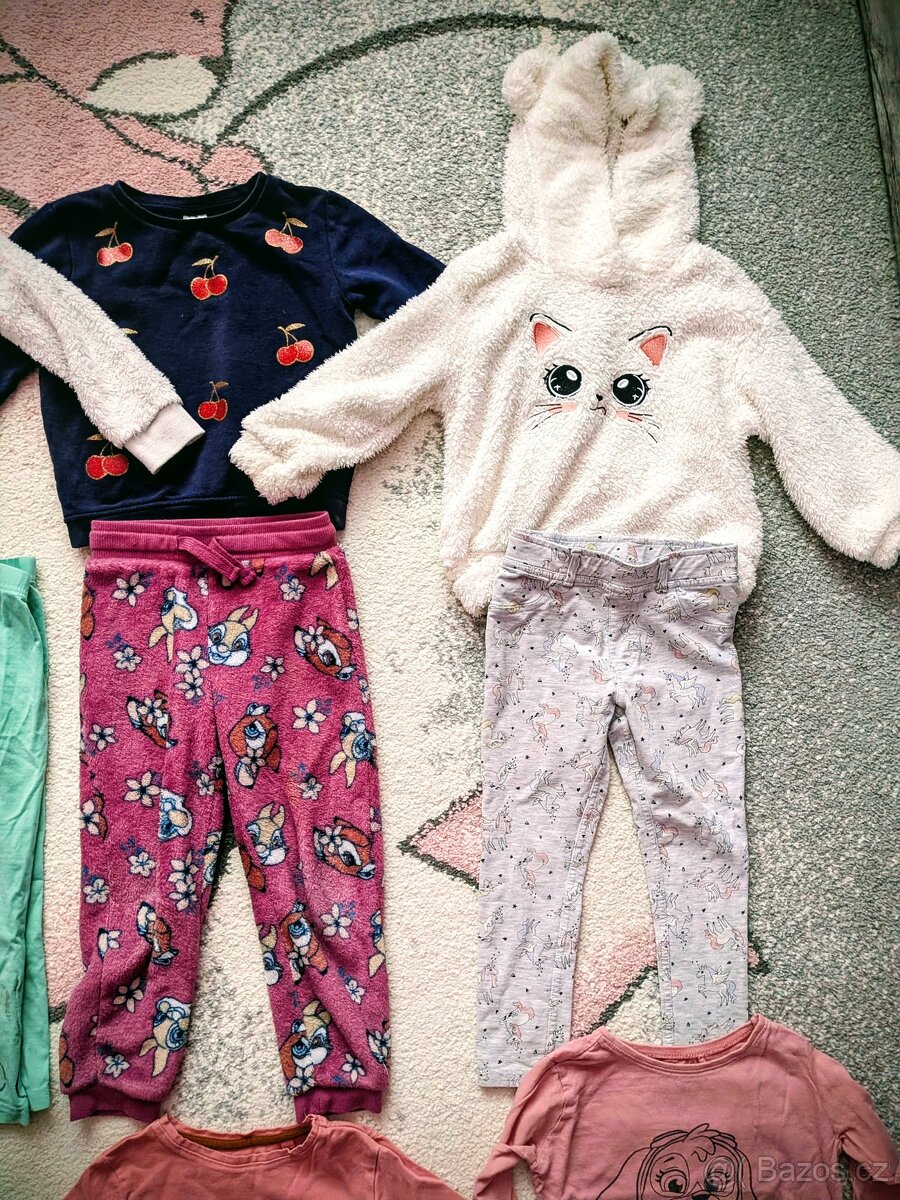 Oblečení pro holčičku vel. 104-110 - 3