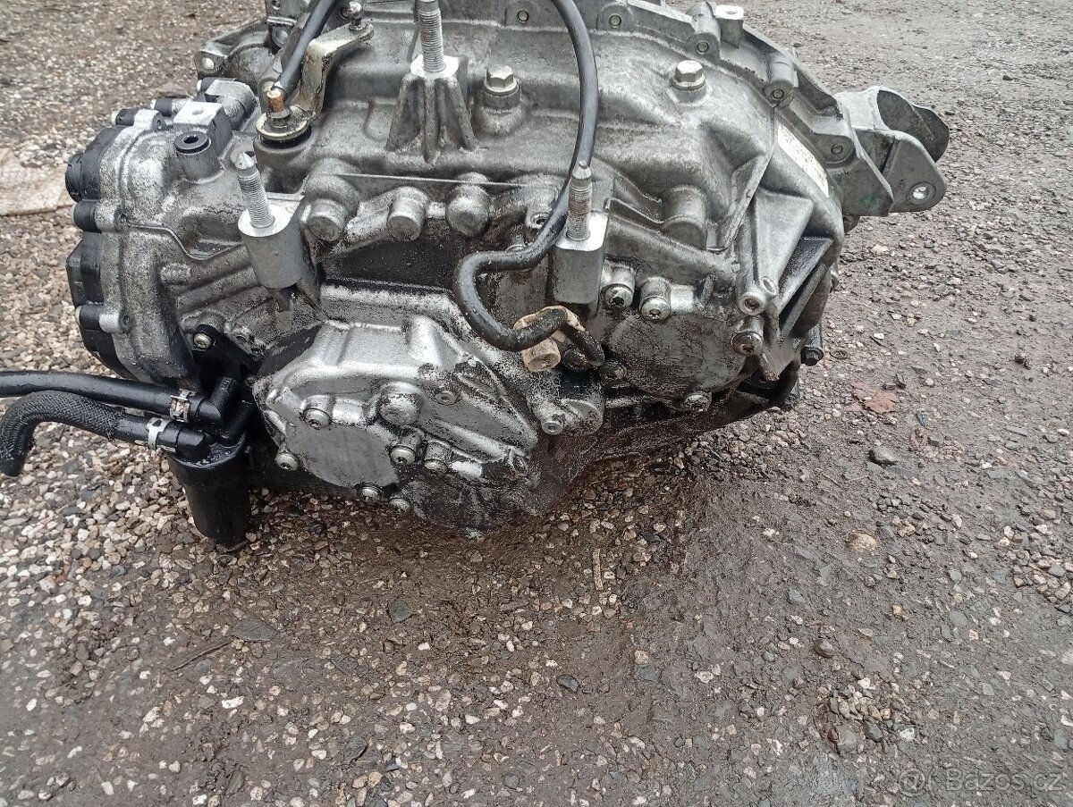 PEUGEOT 4007, CITROEN C-CROSSER 2,2HDI 115KW 4HN AUTOMAT - 3