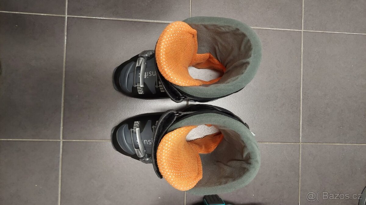 Lyžáky Salomom přeskáče - 3