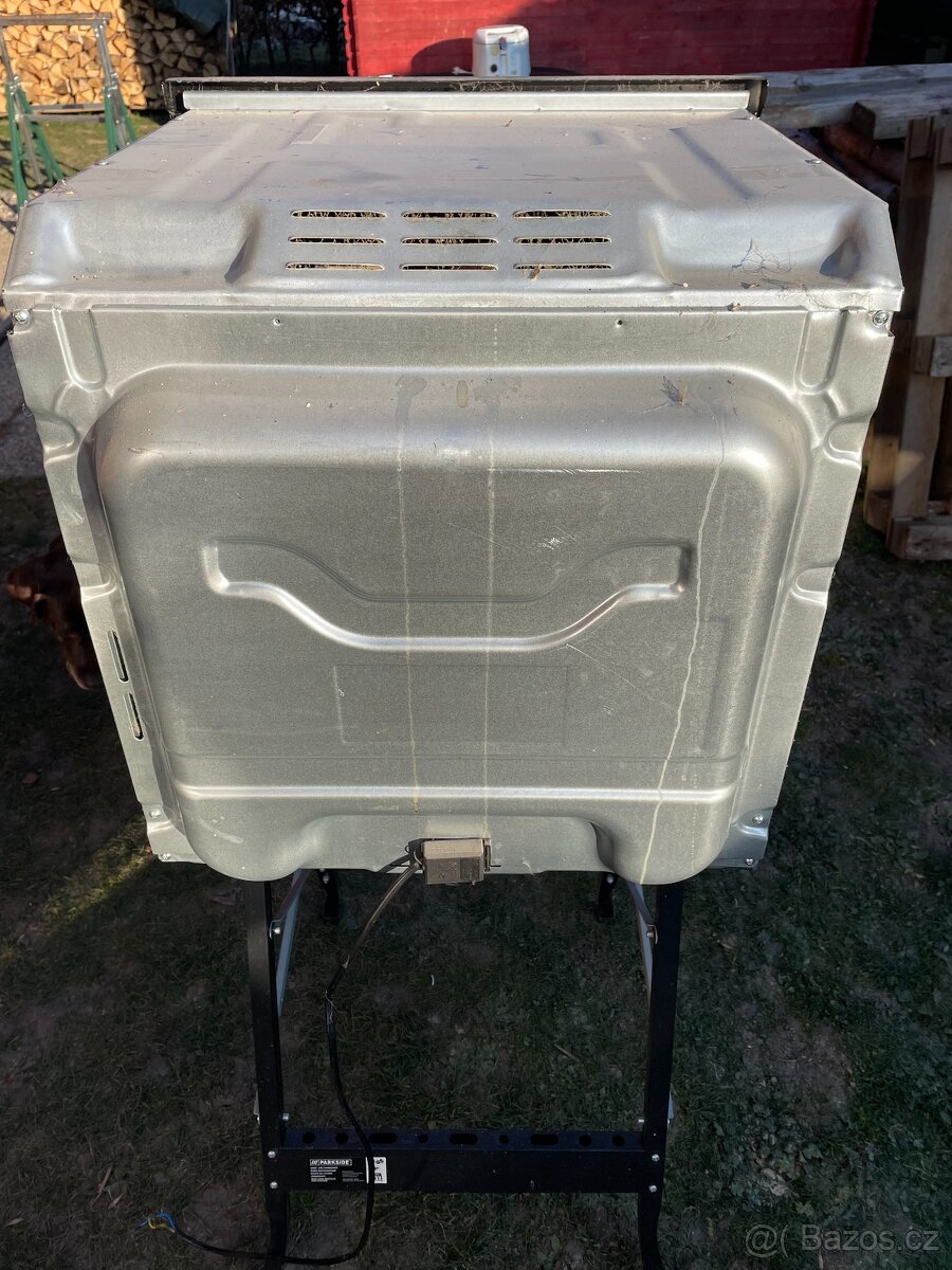 Vestavná trouba Hotpoint Ariston - 3