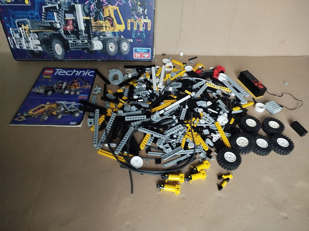 Lego 8868 Airtech Claw Rig - 3