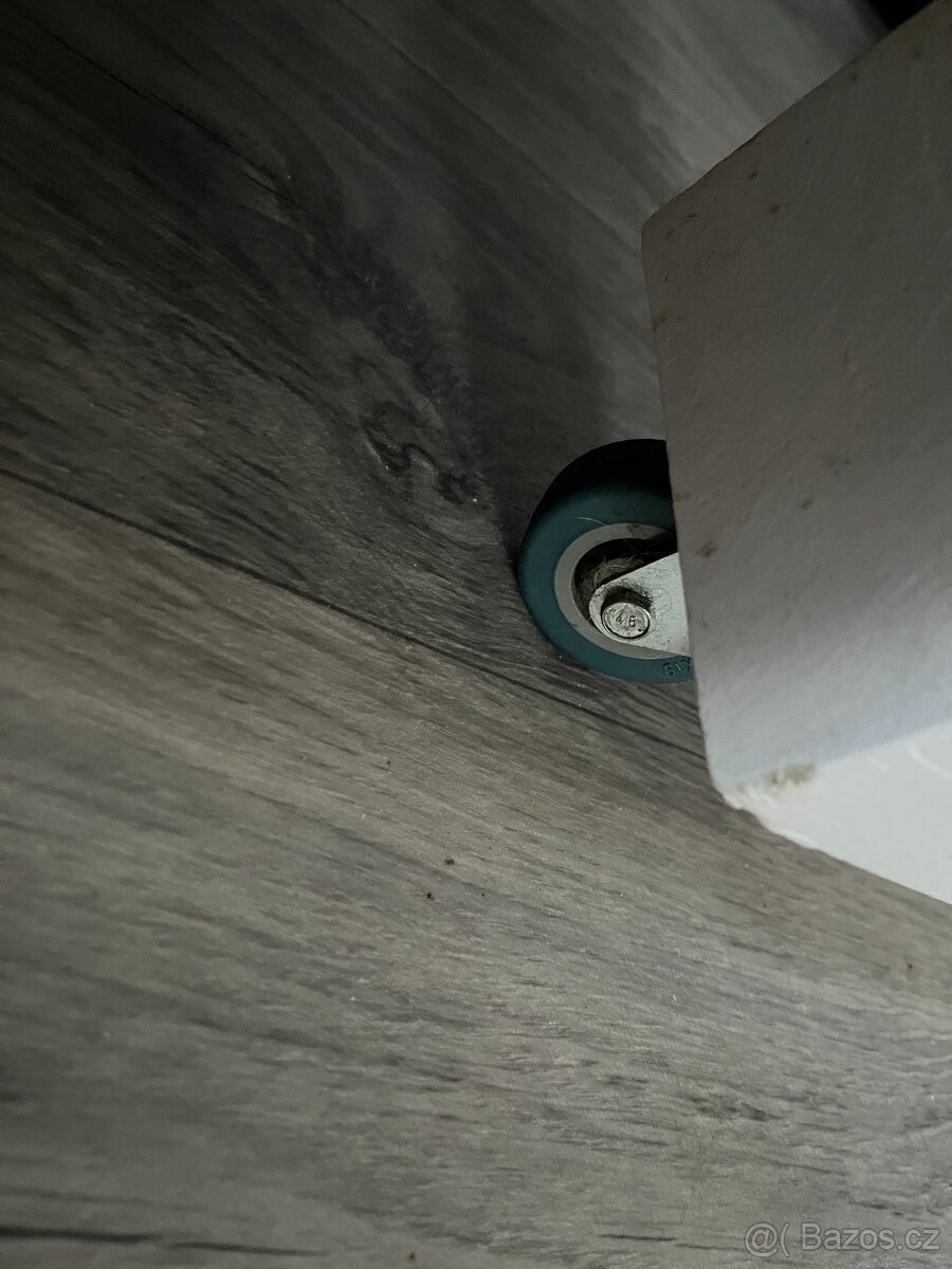 Paletový konferenční stolek - 3