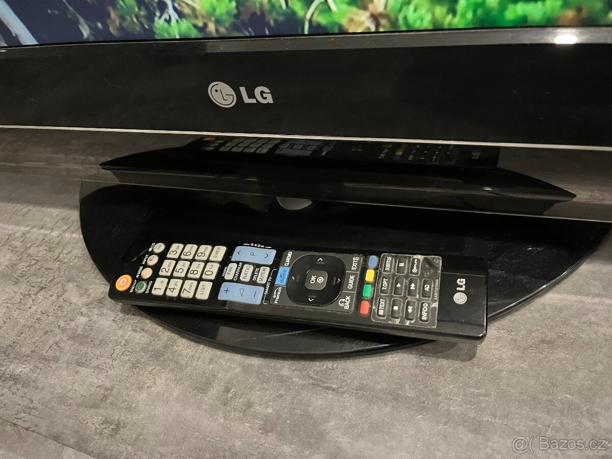 LCD televize LG 32LG7000 - 3
