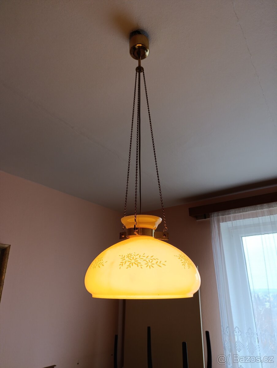 Funkční řetízkový lustr - 3