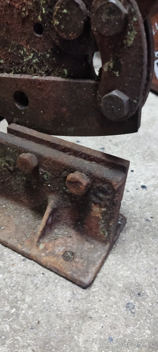 Nůžky pákové - 3