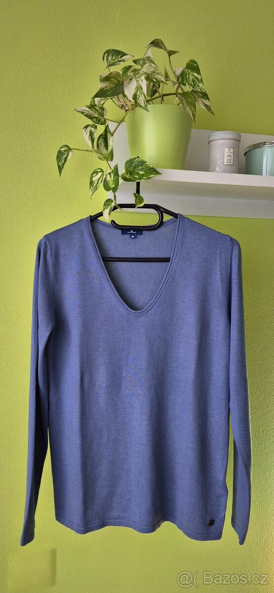 Dámský elegantní svetřík TT - 3