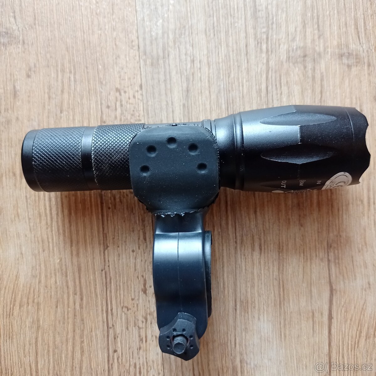 Nabízím k prodeji držák pro světlo na kolo - 3