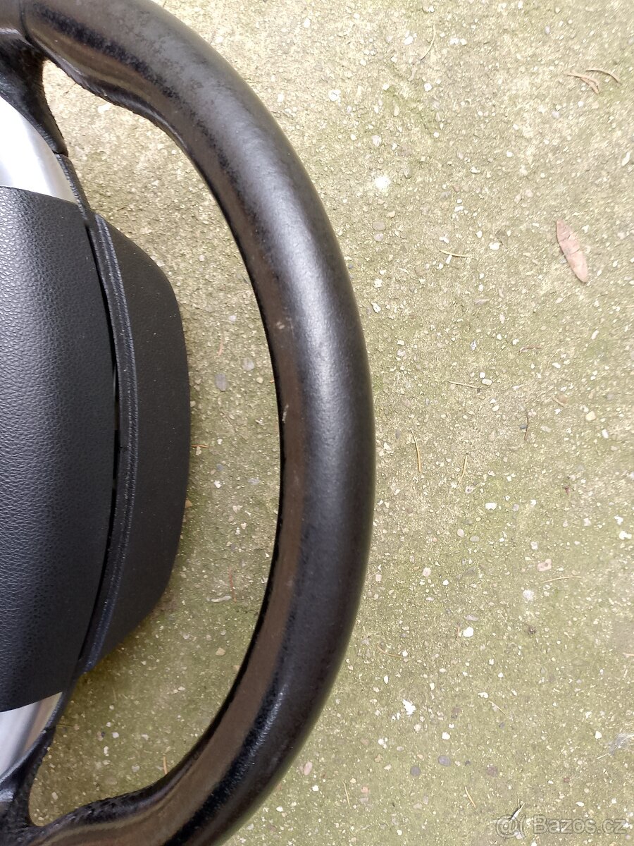 Ford Focus 2 multifunkční volant s airbagem - 3