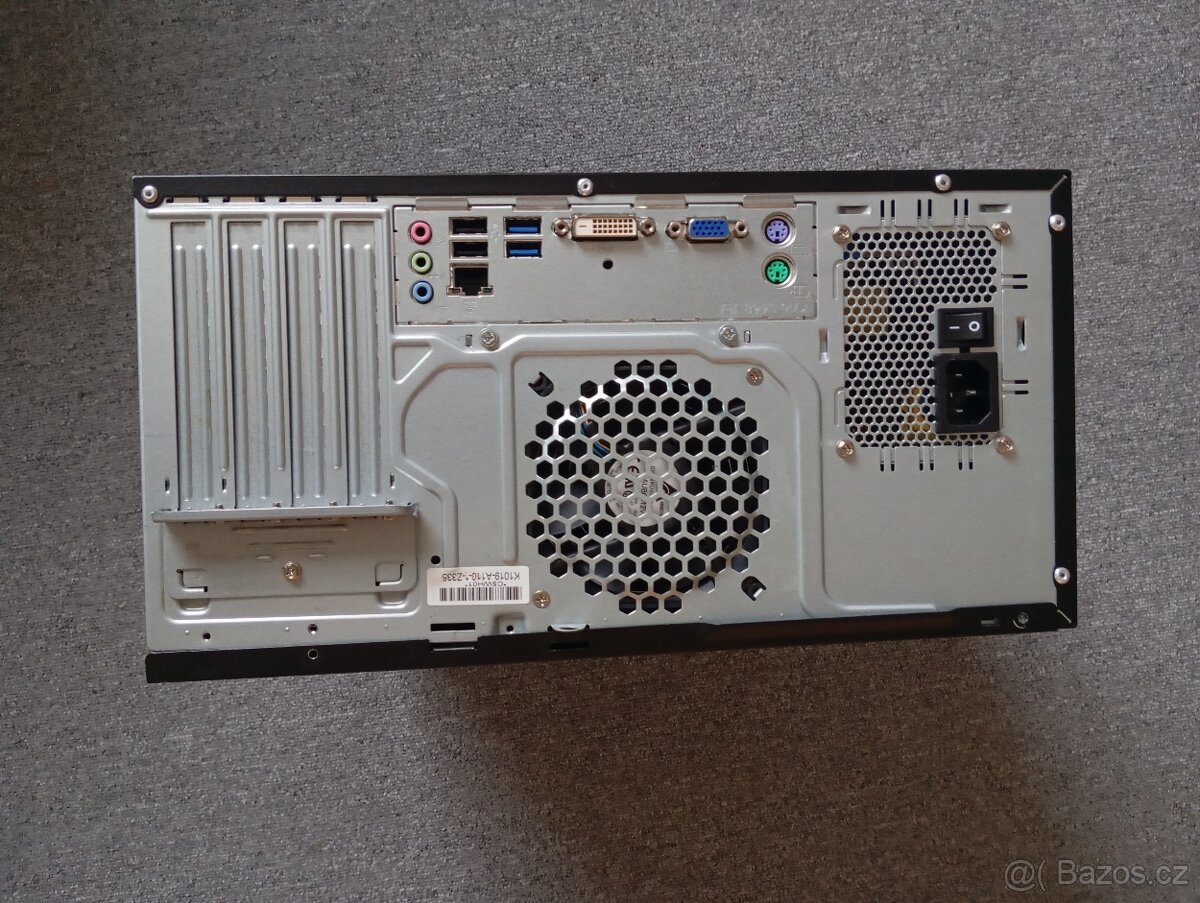 Kancelářský počítač Fujitsu - 3