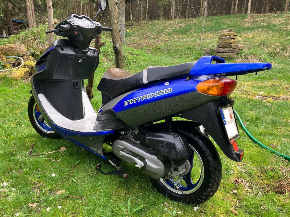 Skútr YUKI MATRIX 50 - 3