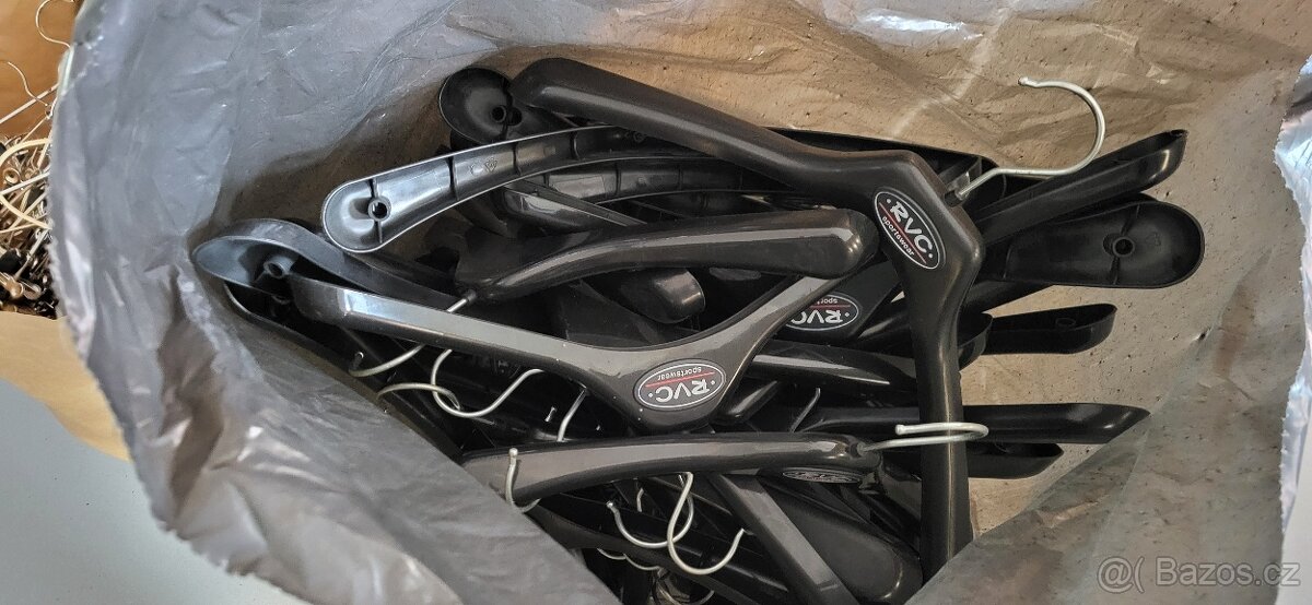 Ramínka plastová s odnímatelným logem. - 3