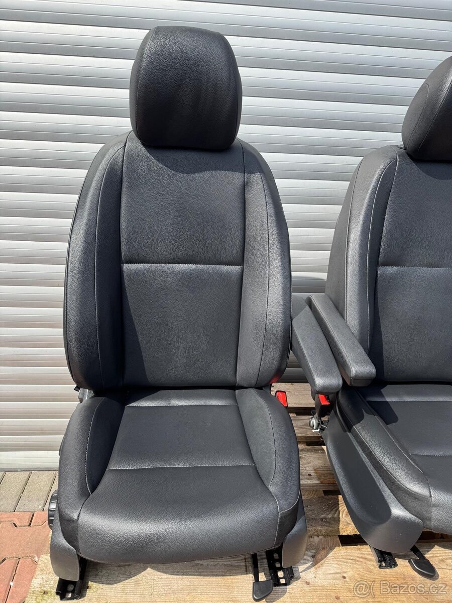 Mercedes-Benz Vito přední sedačky - 3