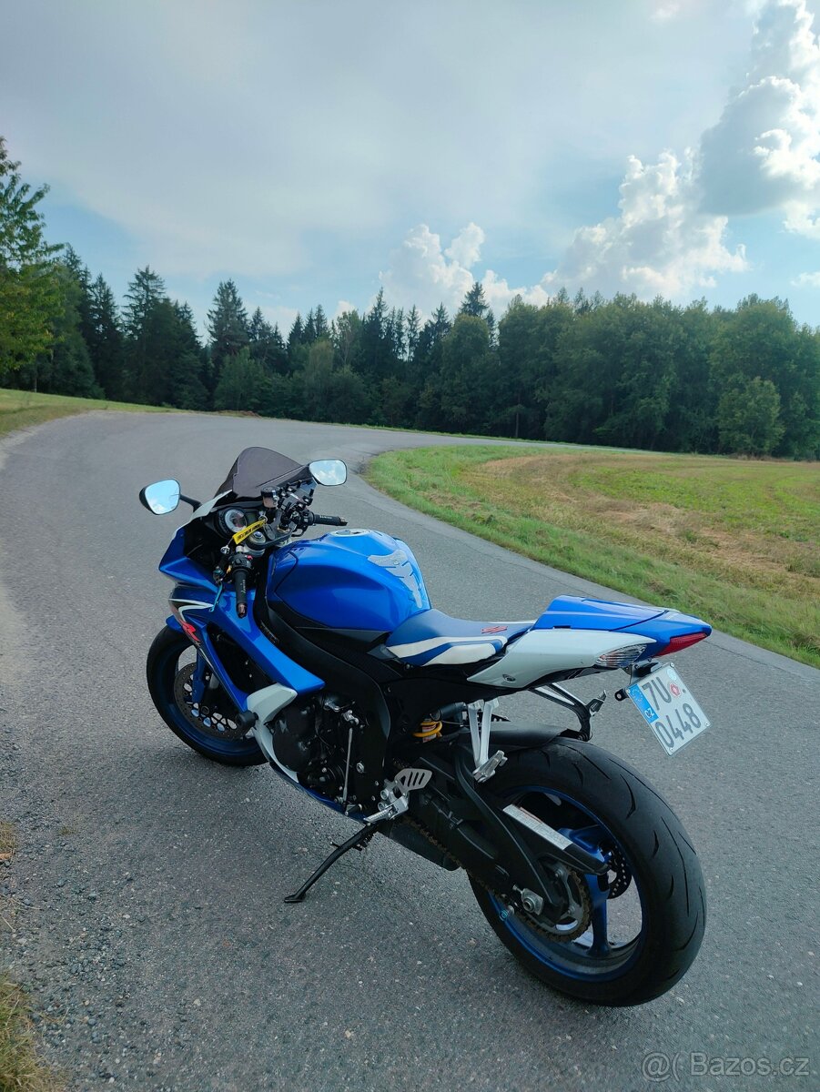 Suzuki GSXR-600 2009 - 3