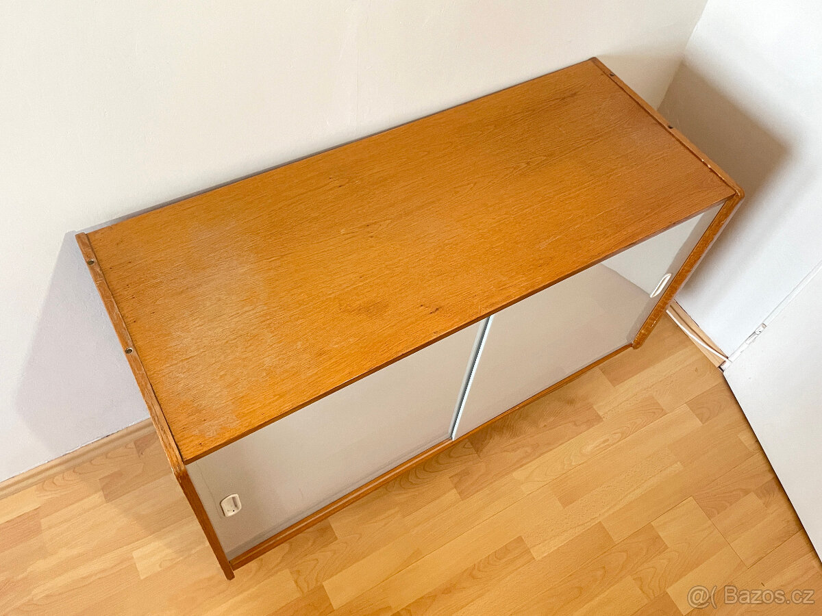 retro komoda U-452 Jiroutek - 3