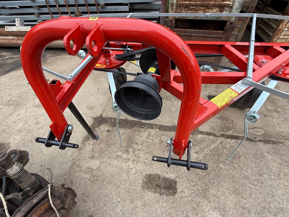 Obraceč sena JAR-MET Z 525 - 3