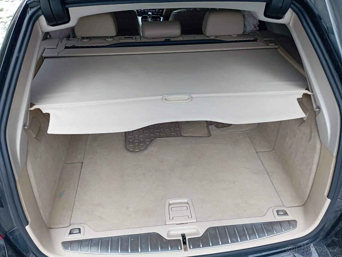 BMW F11 světlý kožený interiér - 3